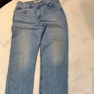 Levi’s Women’s Jeans - Pre Wash finish - Low Pro Straight - 29 X 31” inseam